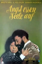 Страх съедает душу / Angst essen Seele auf (1974) BDRip